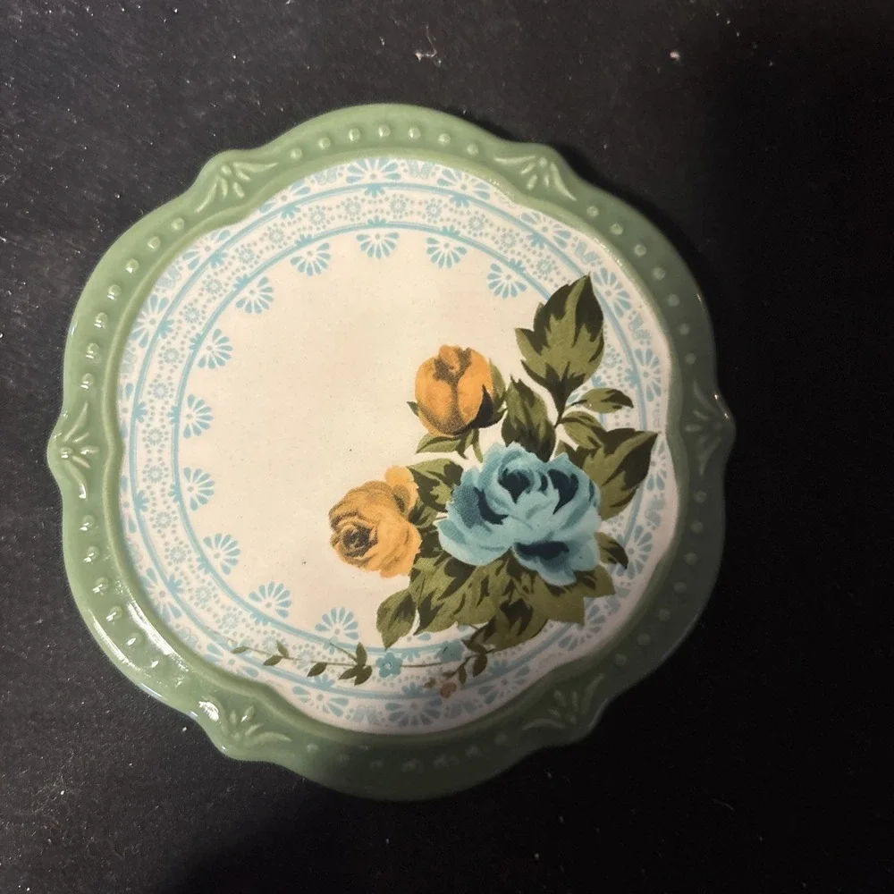 The Pioneer Woman Floral Flower 4